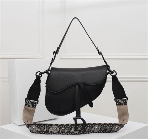 popular handbags brands 2021